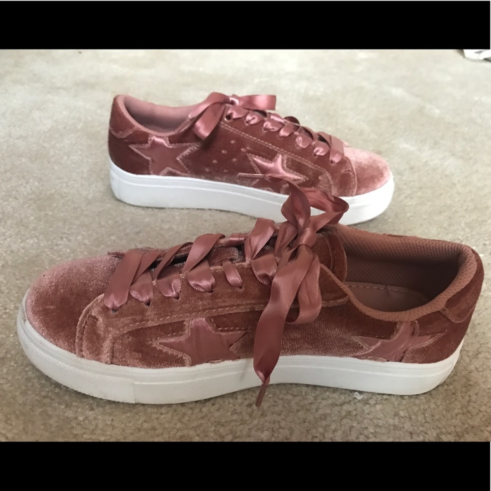 Madden Girl Velvet Blush Pink Sneakers